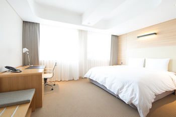 Acube Hotel