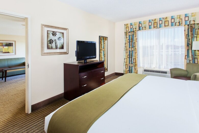 Hotel Holiday Inn Express N.myrtle Beach- Little River