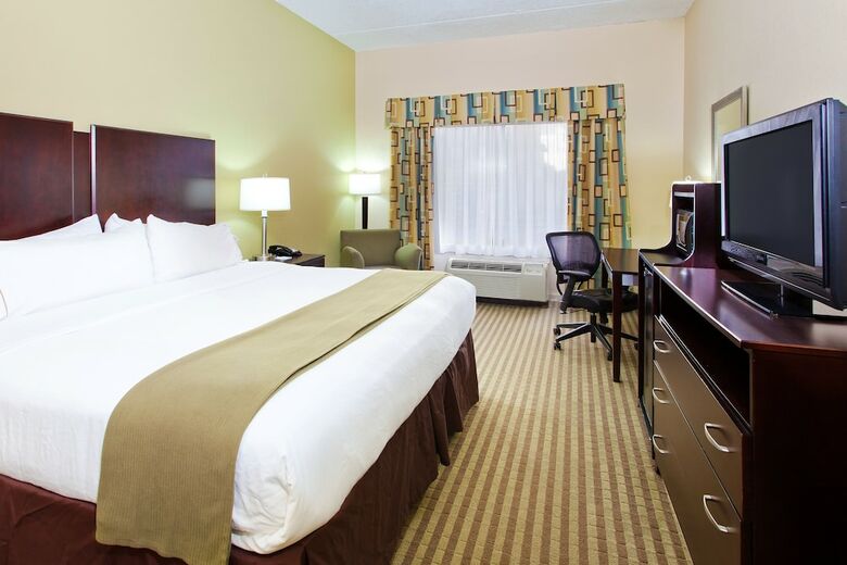 Hotel Holiday Inn Express N.myrtle Beach- Little River
