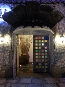 Hotel M