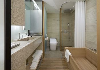 Golden Tulip M Seoul Hotel