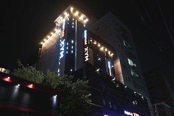 Hwagok Xym Hotel