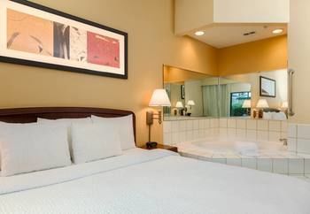 Hotel Courtyard By Marriott Dallas - Lewisville