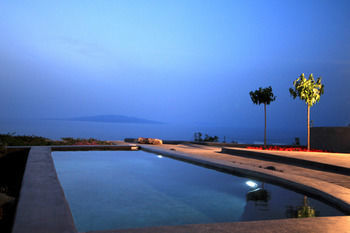 Villa 270 Oia's View
