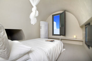 Villa 270 Oia's View