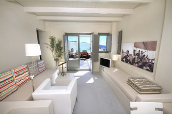 Villa 270 Oia's View