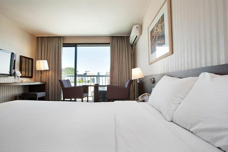 Song Jung Hotel