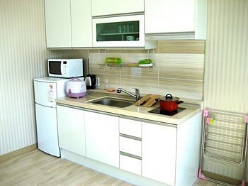 Yilin Pension