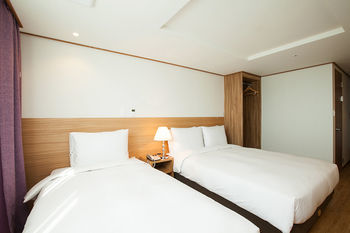 Hotel Kenny Story