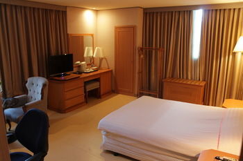 Solium Business Hotel