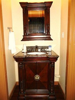 Prince Solms Inn Bed & Breakfast