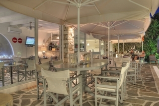 Aparthotel Zoumis Studios