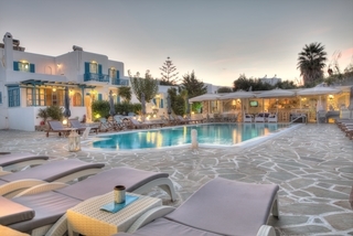 Aparthotel Zoumis Studios