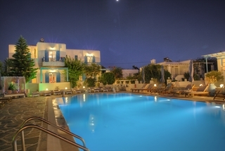 Aparthotel Zoumis Studios