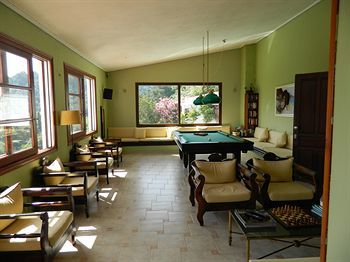 Daphne Hotel
