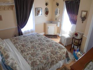Bed & Breakfast Artful Lodger