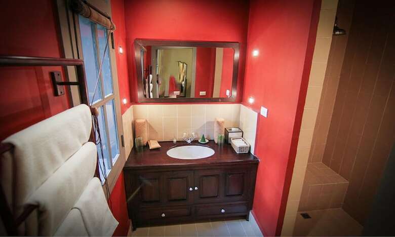 Hotel Satri House