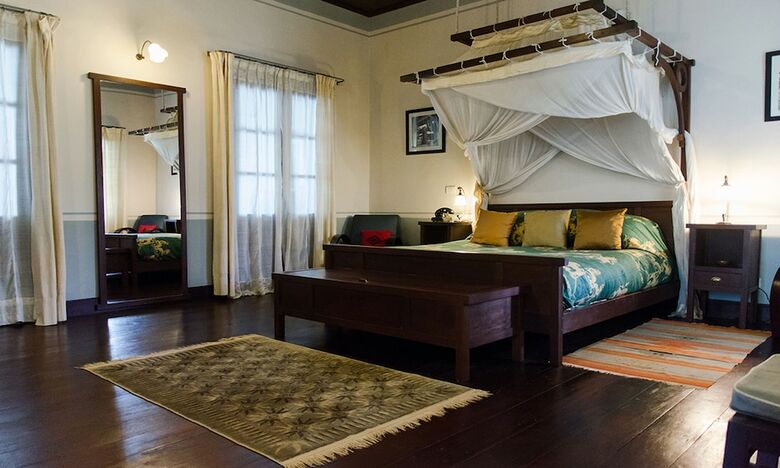 Hotel Satri House