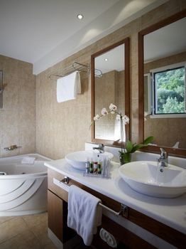 Belle Helene Hotel