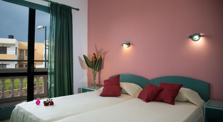 Theoni Apartments