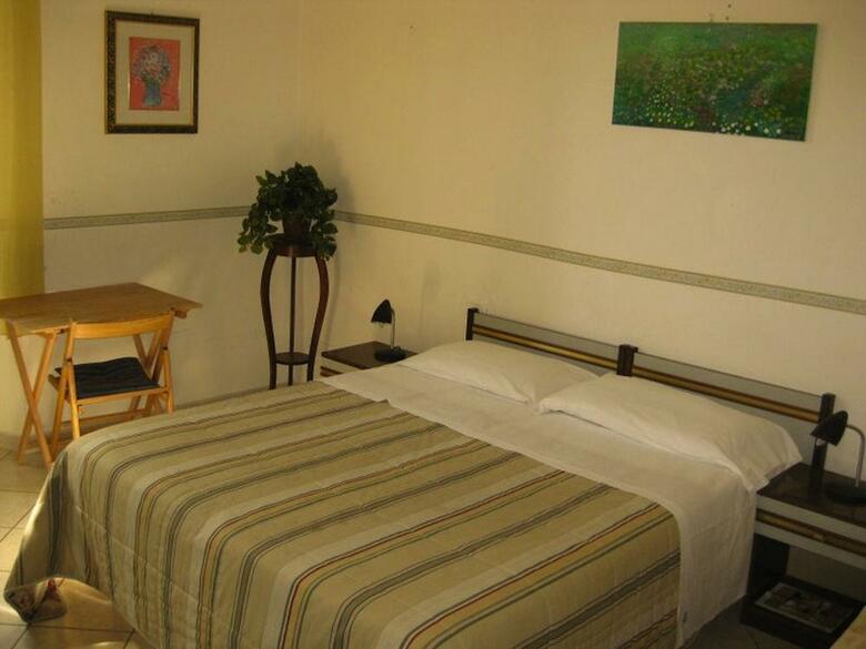 Hostel Veronique