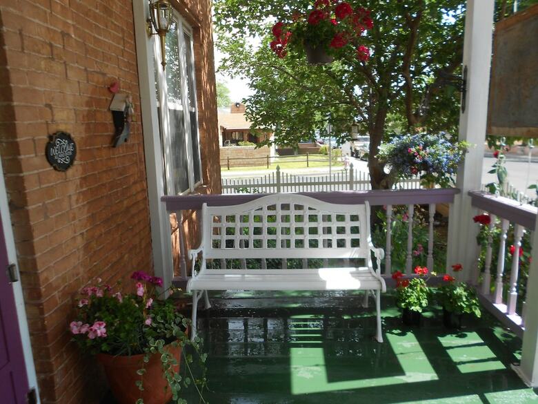 Violet Rose Bed & Breakfast