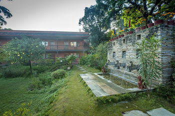Hotel Summit