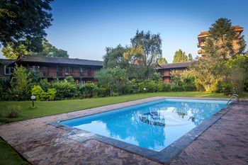 Hotel Summit