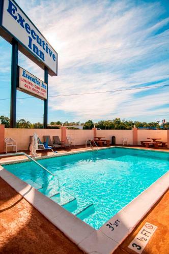 Motel Executive Inn