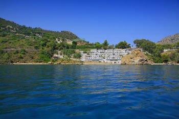 Apartamento Bluebay Cefal�