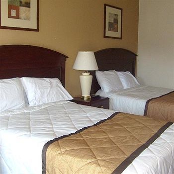 Hotel Express Inn