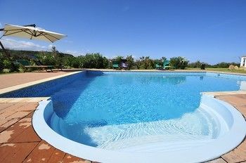 Hotel Resort Baia Cea