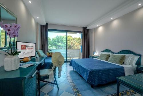 Hotel Club Giardini D�oriente Village