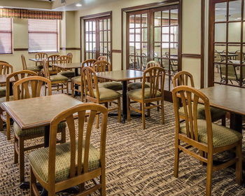 Hotel Quality Suites