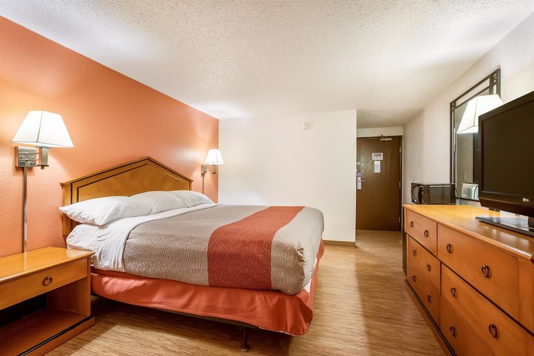 Motel 6 Albert Lea
