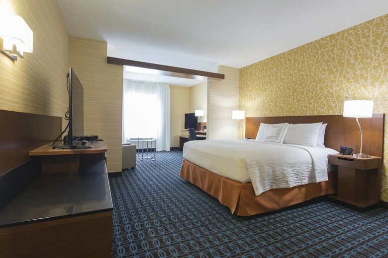 Hotel Fairfield Inn & Suites Jamestown