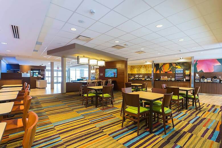 Hotel Fairfield Inn & Suites Jamestown