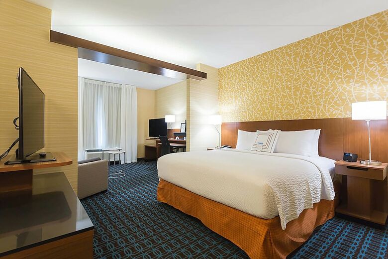 Hotel Fairfield Inn & Suites Jamestown