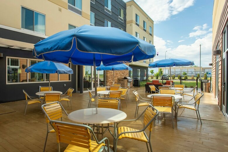 Hotel Fairfield Inn & Suites Jamestown