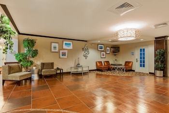 Hotel Holiday Inn Express & Suites Alpine Southeast