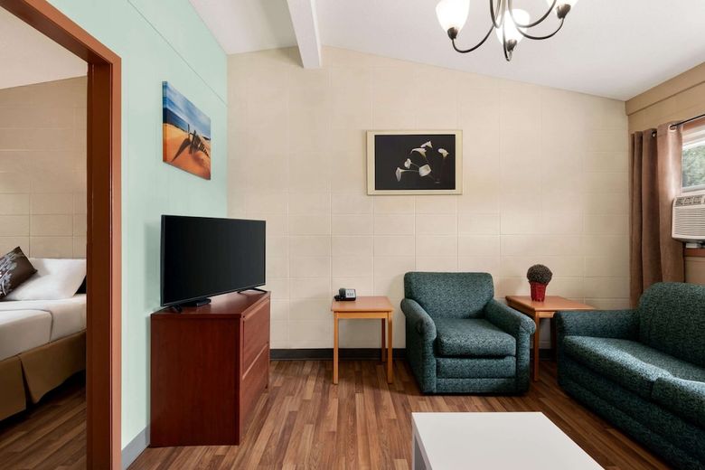 Hotel Thriftlodge Edmonton