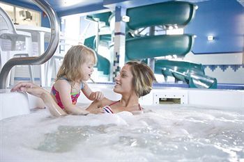 Hotel Service Plus Inn And Suites - Grande Prairie