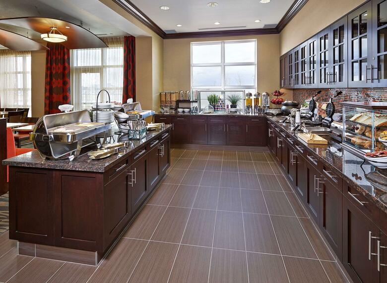 Hotel Homewood Suites By Hilton Calgary-airport, Alberta, Canada