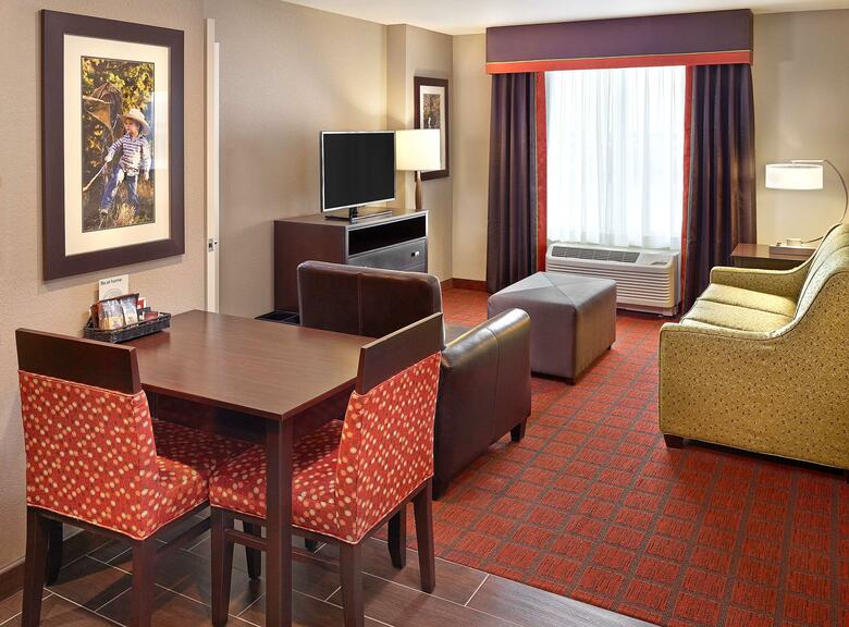 Hotel Homewood Suites By Hilton Calgary-airport, Alberta, Canada