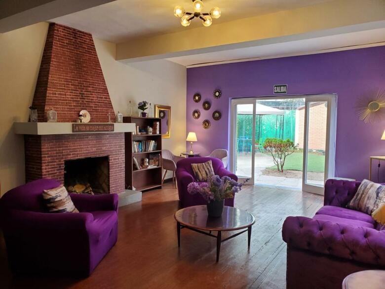 Posada The Place Hostal