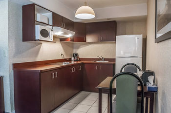 Hotel Comfort Inn Mississauga