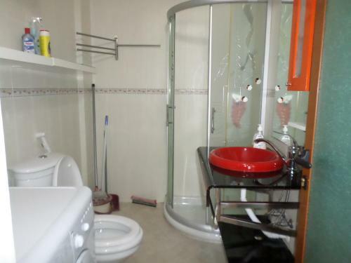Aldom Apartments