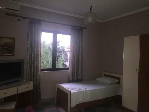 Hostel Grande House