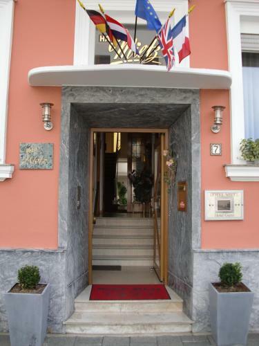Hostal Hotel Mietz