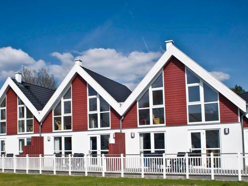 Hotel Holiday Home Schlosspark Bad Saarow.5